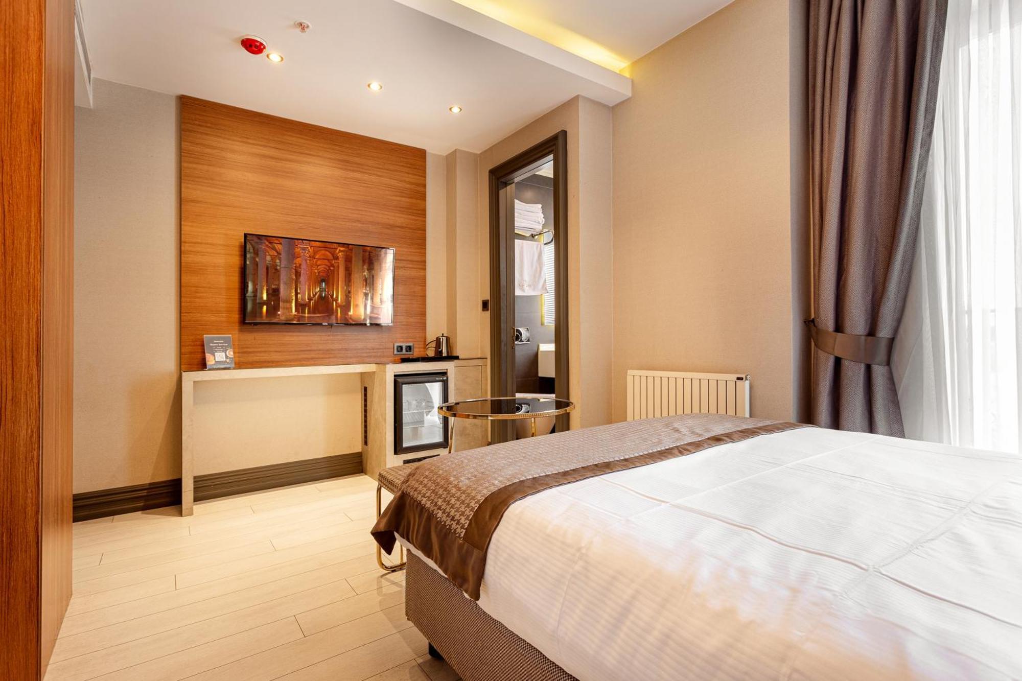 Santra Hotel Istanbul Exterior photo